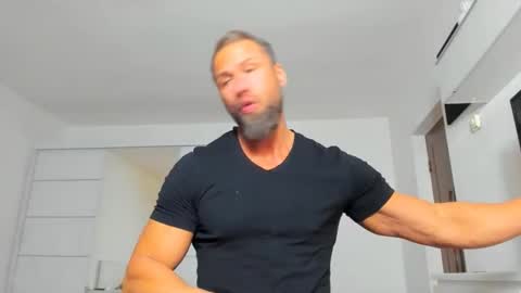 Snapshot of kanegriffin26 chatting on January 2025 05:12:02 PM Kane OF strongkane online show from January 2025 05:12:02 PM