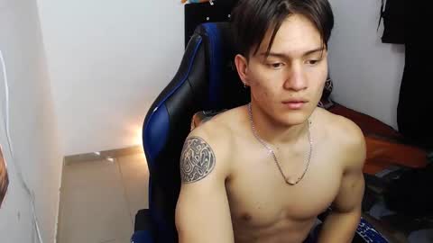 andres online show from October 2025 12:12:02 PM