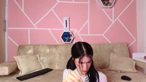 kaoriille online show from February 2025 09:34:02 AM