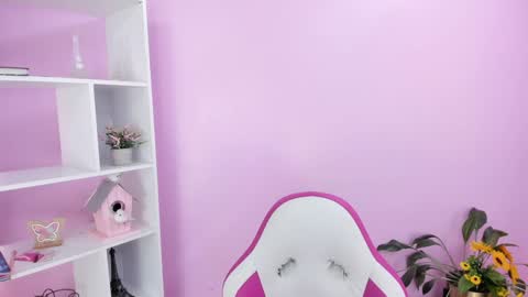 Snapshot of kaory_azumi chatting on February 2025 07:00:01 PM kaory_azumi online show from February 2025 07:00:01 PM