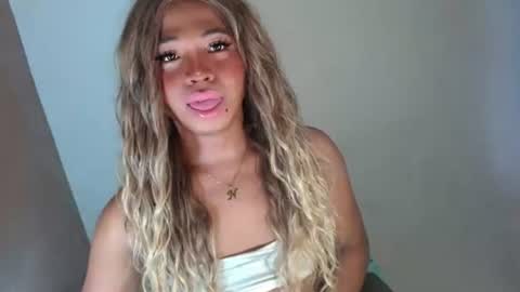 kapitanaxxx online show from July 2026 05:02:01 PM