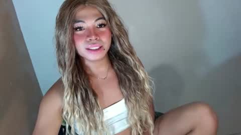 kapitanaxxx online show from July 2026 05:28:02 PM