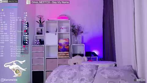 Julia online show from September 2025 09:26:02 PM