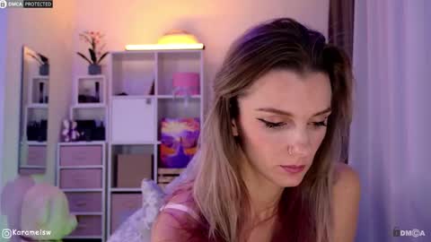 Julia online show from October 2025 11:56:02 PM