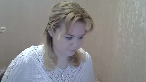 karennelsonx online show from February 2025 01:51:02 PM