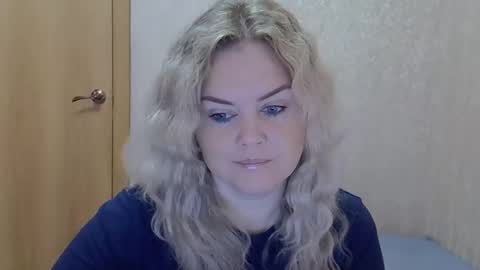 karennelsonx online show from September 2025 08:29:01 AM