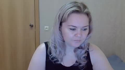 karennelsonx online show from March 2026 09:35:01 AM