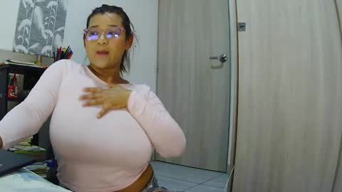 kari online show from February 2026 03:39:01 AM