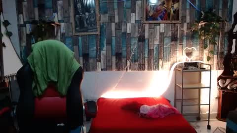 Snapshot of karima_sarabe chatting on January 2025 09:36:02 PM karima_sarabe online show from January 2025 09:36:02 PM