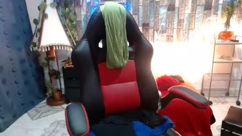 Snapshot of karima_sarabe chatting on January 2025 09:20:01 PM karima_sarabe online show from January 2025 09:20:01 PM