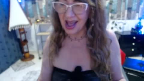 Snapshot of karima_sarabe chatting on February 2025 12:39:01 AM karima_sarabe online show from February 2025 12:39:01 AM