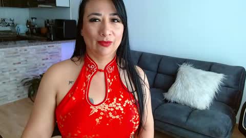 karime lee online show from May 2026 04:28:01 PM