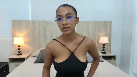 Snapshot of karina_calderon chatting on April 2026 11:38:02 AM Karina Calderon online show from April 2026 11:38:02 AM