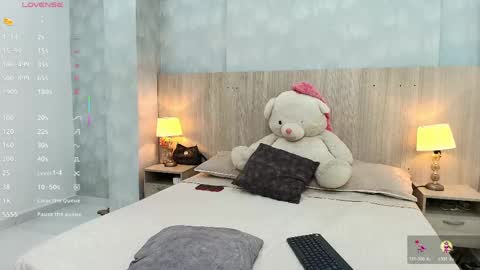 Snapshot of karina_calderon chatting on April 2026 11:58:02 AM Karina Calderon online show from April 2026 11:58:02 AM