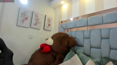 Karina online show from May 2026 05:21:02 PM