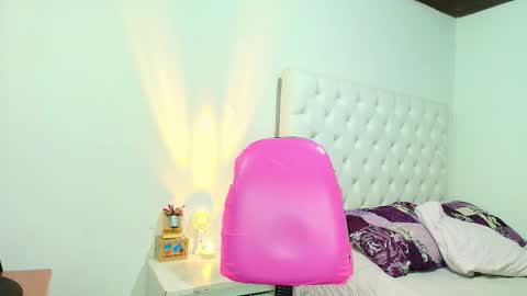 karina online show from October 2025 02:14:02 AM