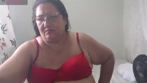 Karina online show from November 2025 07:27:01 PM