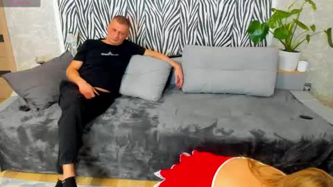 Snapshot of karinadeniss chatting on December 2024 05:13:01 PM Onlyfans cute valerri Real Nme Valerri online show from December 2024 05:13:01 PM