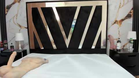 KarinaSimonz online show from March 2026 08:00:01 PM