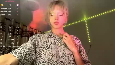 Nika online show from August 2026 10:00:02 PM