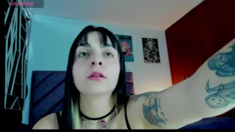 KARINNA  RAVEN online show from May 2026 09:00:02 PM