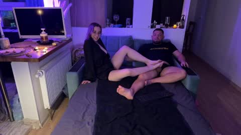 karl_and_klara online show from May 2026 08:50:01 PM