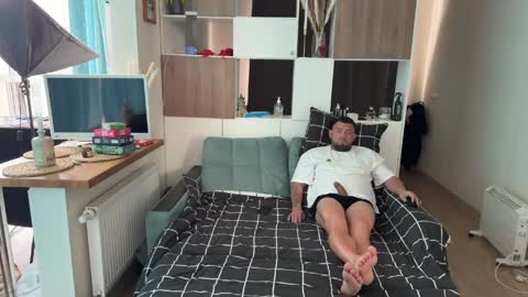 karl_and_klara online show from May 2026 12:01:02 PM