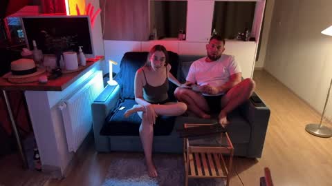 karl_and_klara online show from June 2026 10:47:02 PM