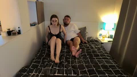 karl_and_klara online show from June 2026 06:32:02 PM