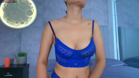 Karla online show from June 2026 07:39:01 PM