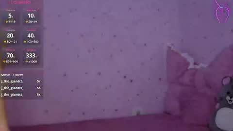 Andreea Fun it s my name online show from March 2026 05:27:02 PM