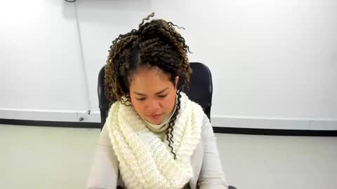 Snapshot of karla_cg chatting on March 2025 08:22:01 PM karla_cg online show from March 2025 08:22:01 PM