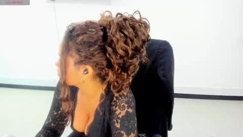 Snapshot of karla_cg chatting on January 2026 05:27:02 PM karla_cg online show from January 2026 05:27:02 PM