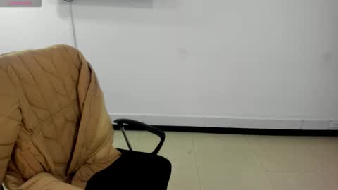 Snapshot of karla_cg chatting on January 2026 03:14:02 PM karla_cg online show from January 2026 03:14:02 PM