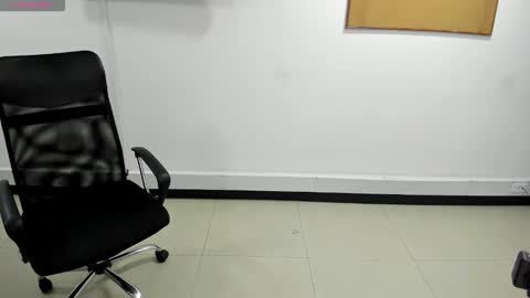 Snapshot of karla_cg chatting on January 2026 09:02:02 PM karla_cg online show from January 2026 09:02:02 PM