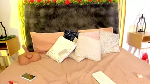 Karla Gonzaless online show from February 2025 08:22:01 PM