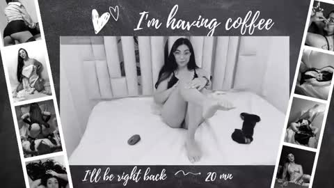 Karla  online show from October 2025 11:07:02 AM