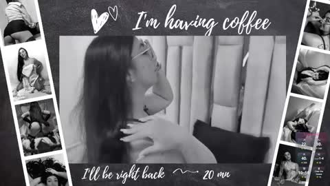 Karla  online show from November 2025 10:04:02 AM