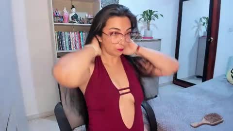 Karla  online show from July 2026 10:43:02 AM