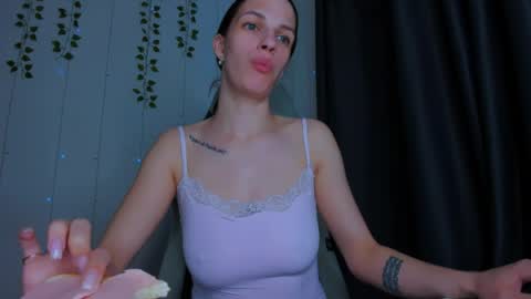 karla_lim online show from May 2026 10:33:02 AM