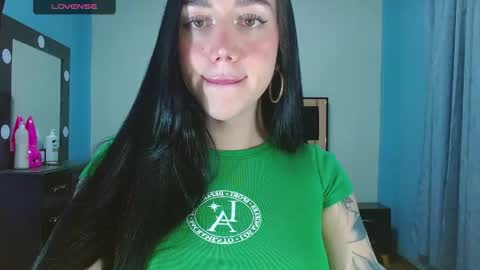Snapshot of karla_zambrano chatting on April 2026 10:47:02 PM karla online show from April 2026 10:47:02 PM