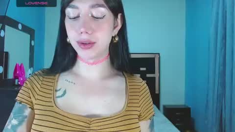 Snapshot of karla_zambrano chatting on July 2026 08:18:02 PM karla online show from July 2026 08:18:02 PM
