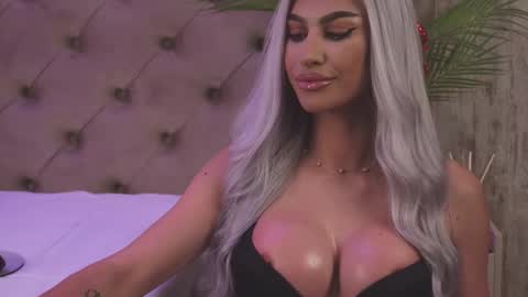 Snapshot of karlabart chatting on September 2025 07:26:01 PM KarlaBart online show from September 2025 07:26:01 PM