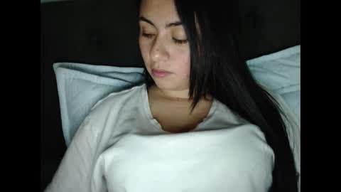 Karla Giraldo online show from October 2025 04:10:02 AM