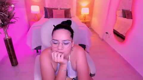 Karli online show from June 2026 08:24:02 PM