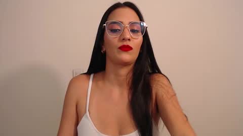 Snapshot of karlota_hank chatting on January 2025 11:13:01 PM Karlis online show from January 2025 11:13:01 PM