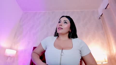 Karly Print online show from January 2025 07:16:02 PM