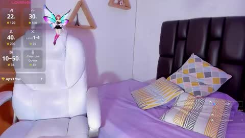 Karol online show from October 2025 08:49:02 PM