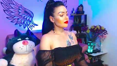 Karol Kenedy online show from March 2026 05:48:02 AM