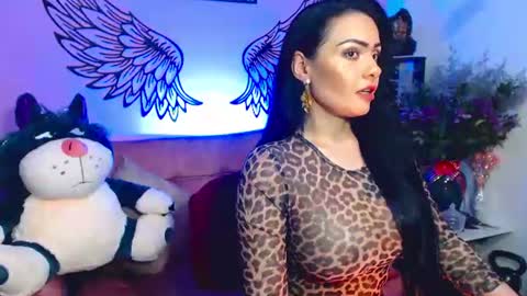 Karol Kenedy online show from July 2026 06:53:02 AM